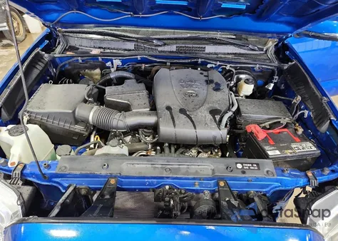 2016 Toyota Tacoma Double Cab z USA, uszkodzony, nr VIN 3TMCZ5AN2GM041151